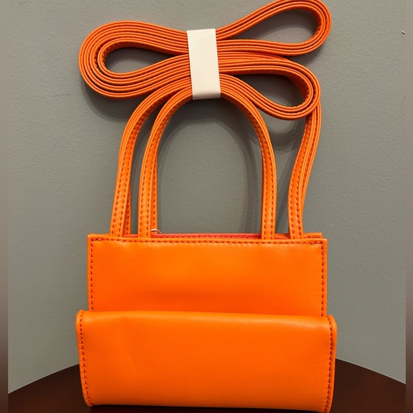 BNWT TELFAR Small Orange Shopping Bag - Picture 2 of 5